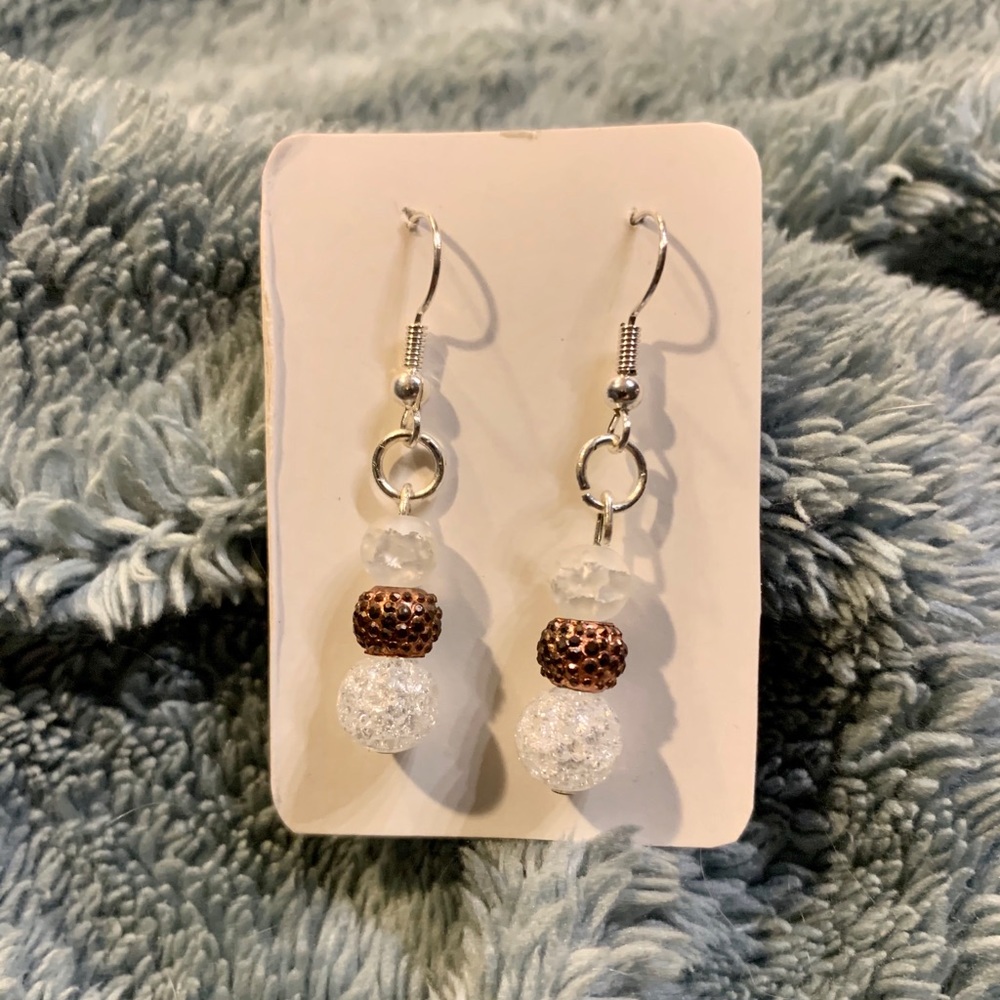 Rose gold Beaded dangle earrings - Picture 2 of 2